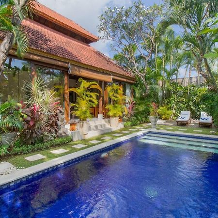 Heart Of Seminyak, 2Br, Sleeps 4, Walk To Bintang Exterior foto