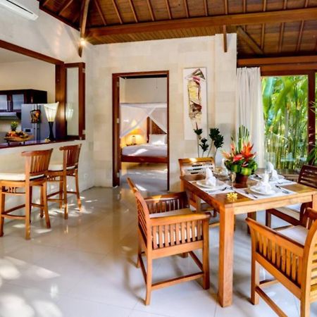 Heart Of Seminyak, 2Br, Sleeps 4, Walk To Bintang Exterior foto