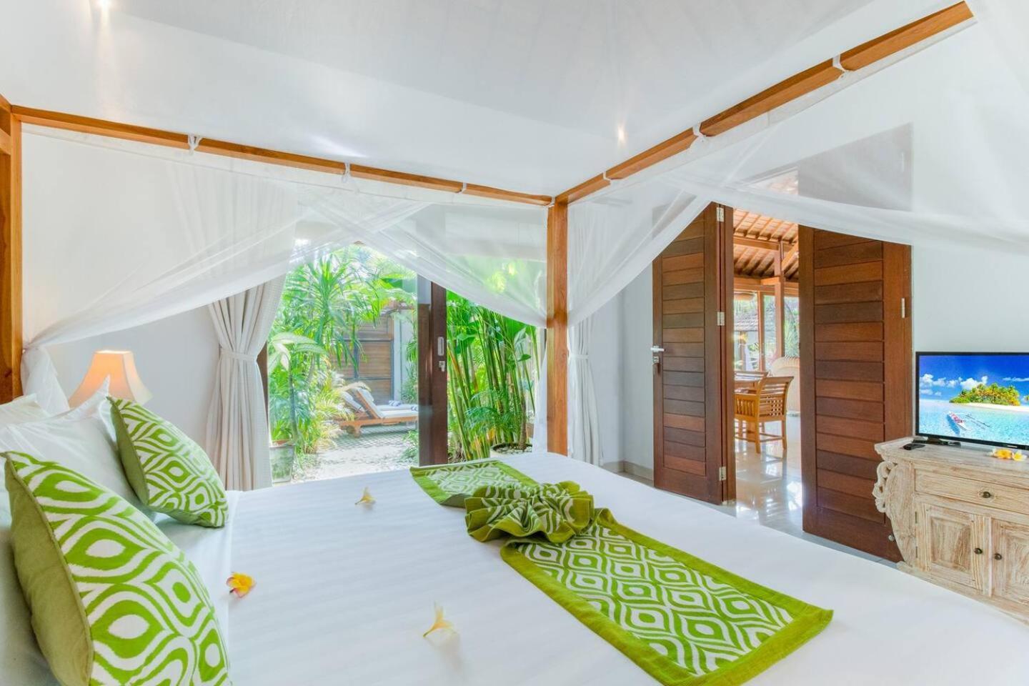 Heart Of Seminyak, 2Br, Sleeps 4, Walk To Bintang Exterior foto